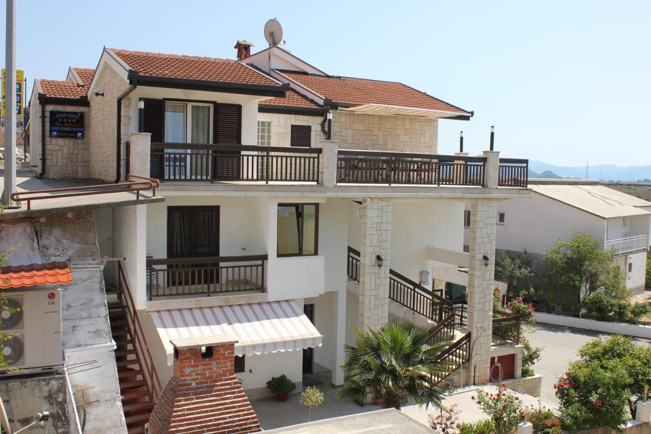 Guesthouse San Antonio Ploce  Ngoại thất bức ảnh